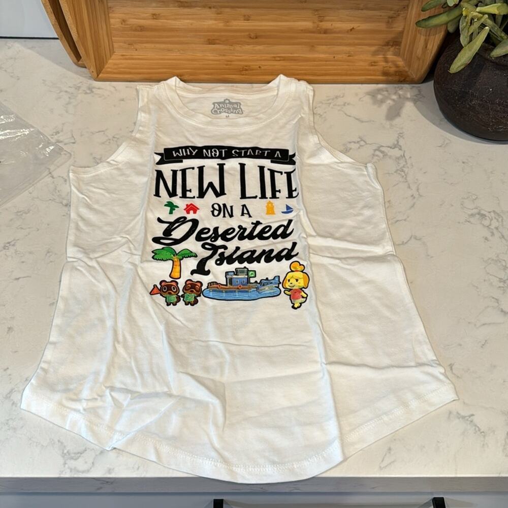 Animal Crossing tank top graphic summer play lightweight size M